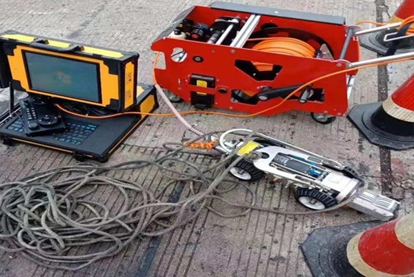 东阳CCTV管道检测机器人