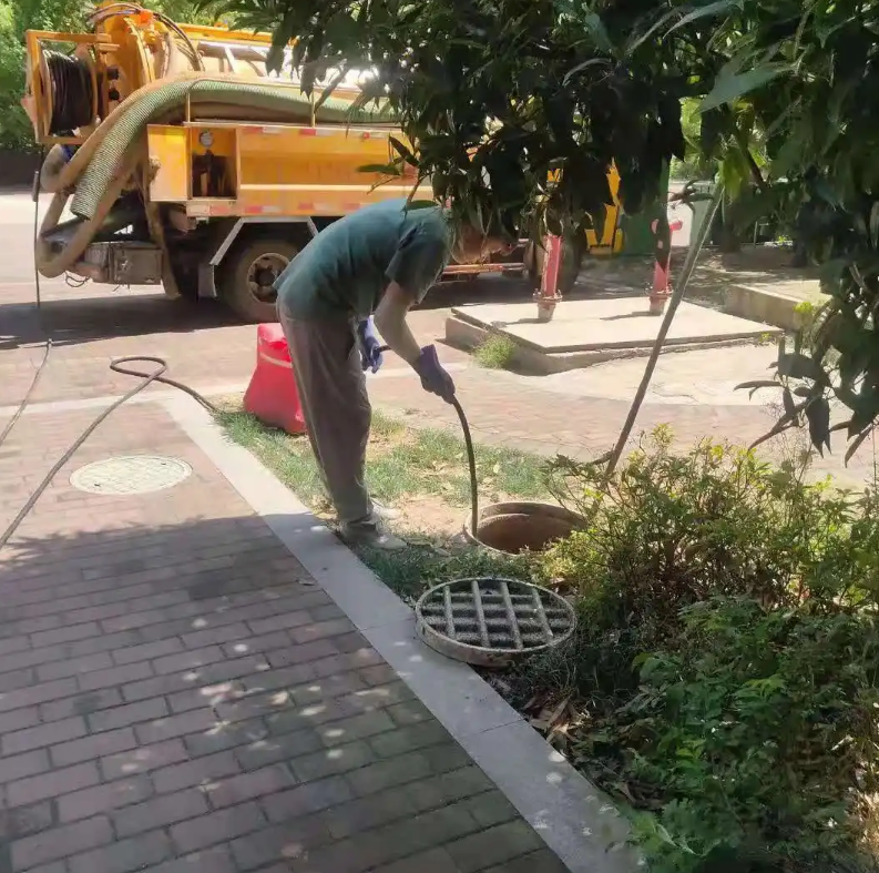 东阳市政排污管道清淤疏通——专业团队，让您全程省心！
